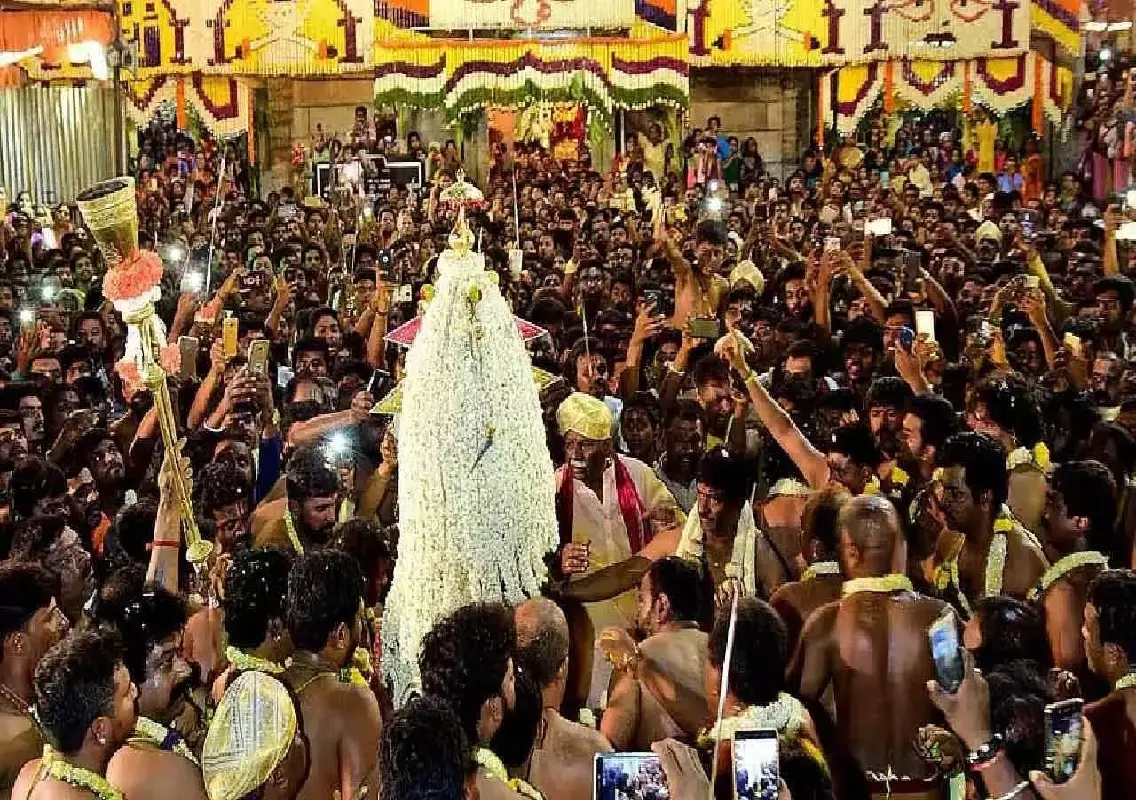 Traffic curbs in Bengaluru for Karaga procession - News Karnataka