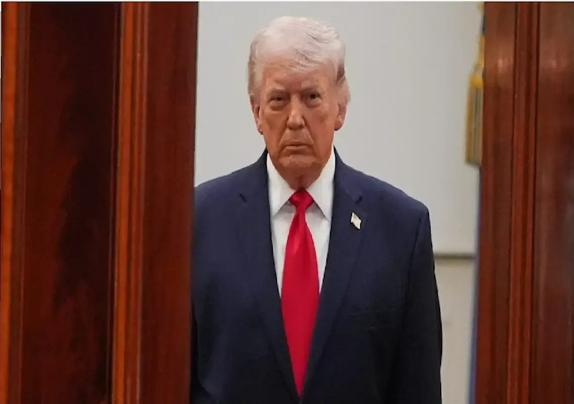 Trump warns Iran of strikes on power plants amid tensions - News Karnataka