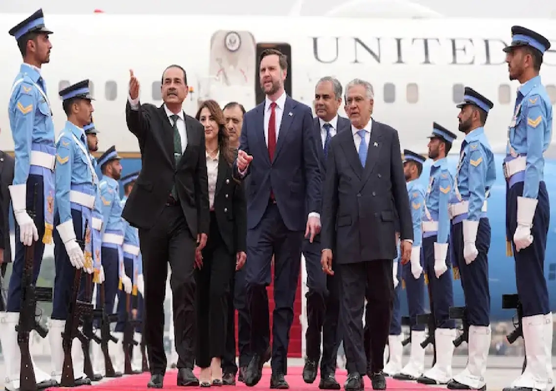 US, Iran delegations meet in Islamabad for crucial talks - News Karnataka