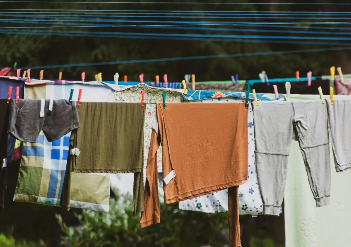 Woman electrocuted while drying clothes at home, dies instantly - News Karnataka