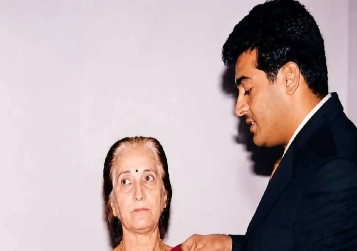 Ajith Kumar lays mother Mohini Mani to rest - News Karnataka