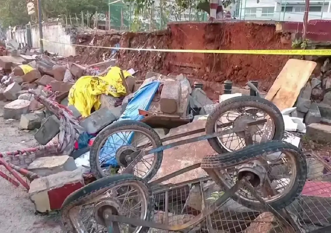 Bengaluru acts on unsafe structures after storm damage - News Karnataka