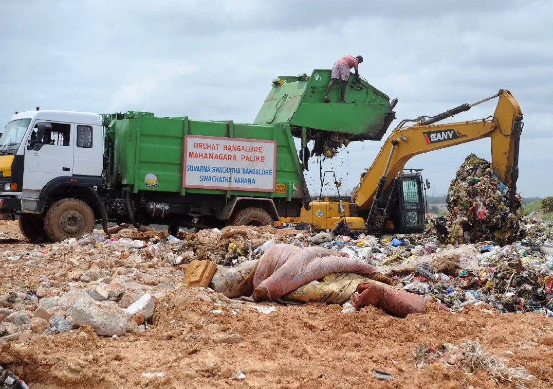 Bengaluru to tackle landfill stench and fly menace - News Karnataka