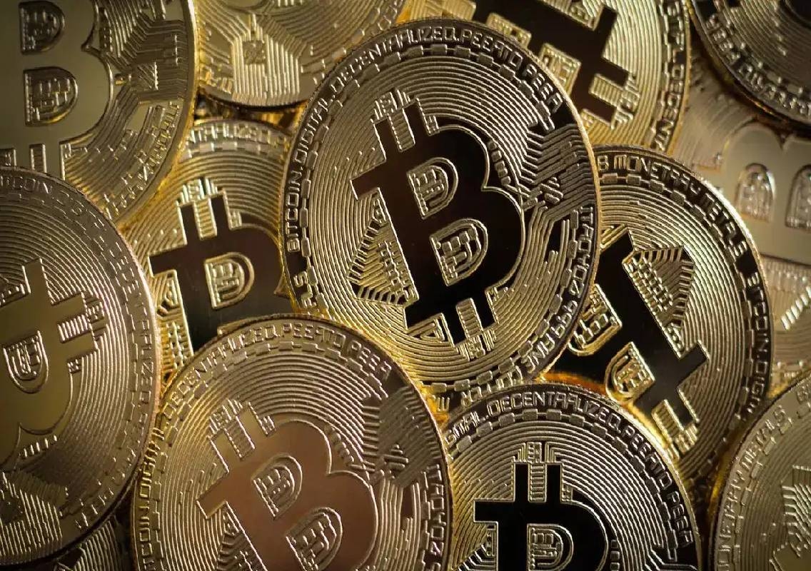 Bitcoin ETF outflows raise crypto market concerns - News Karnataka
