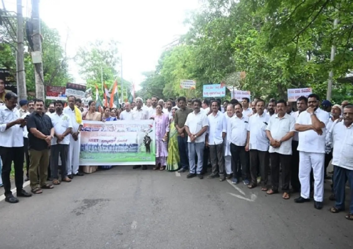 Congress stages protest in Udupi against Centre’s policies - News Karnataka