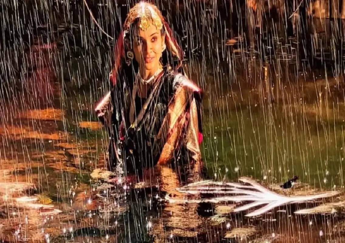 Disha Pardeshi recalls 12-hour underwater shoot - News Karnataka