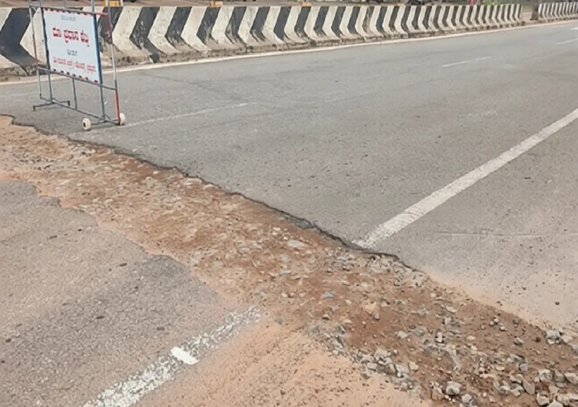 Dug-up road near RSB Circle raises safety concerns - News Karnataka
