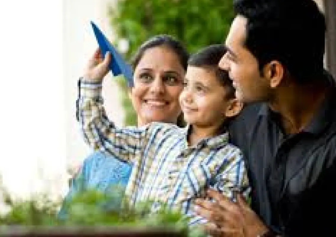Five simple parenting habits that build lasting confidence in children - News Karnataka