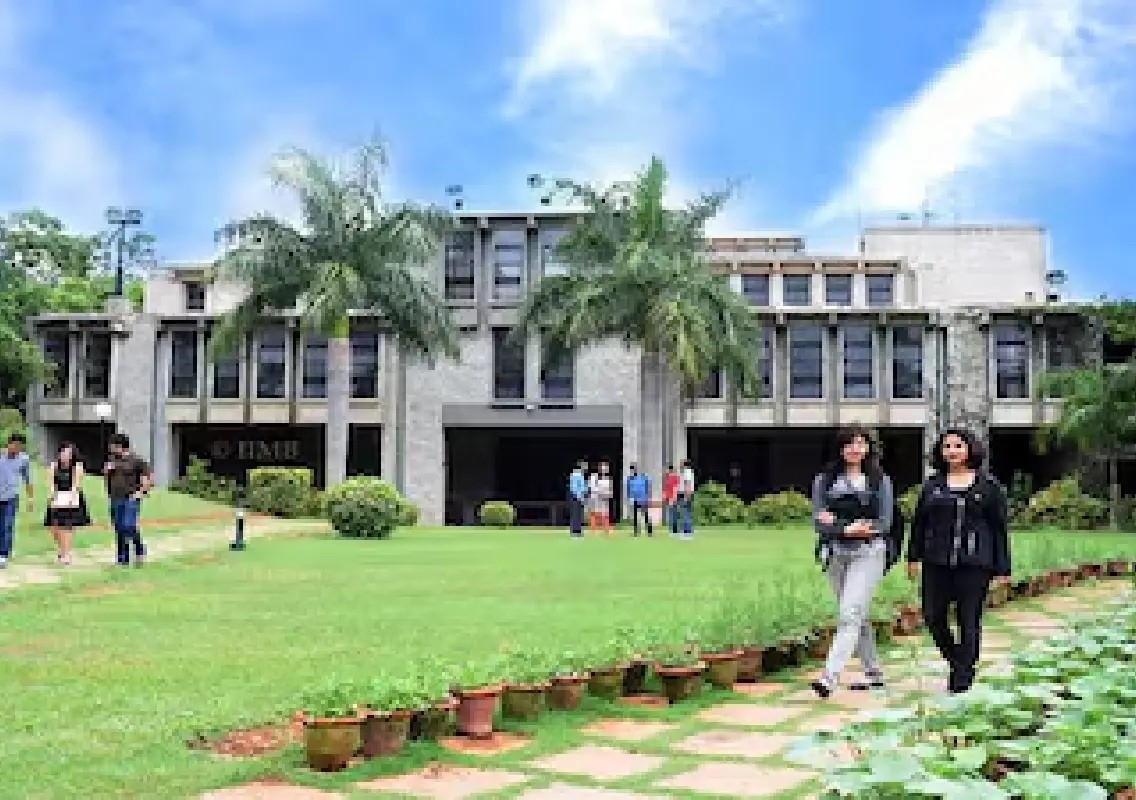 IIM Bangalore, ISB excel in results but trail in global MBA ranks - News Karnataka