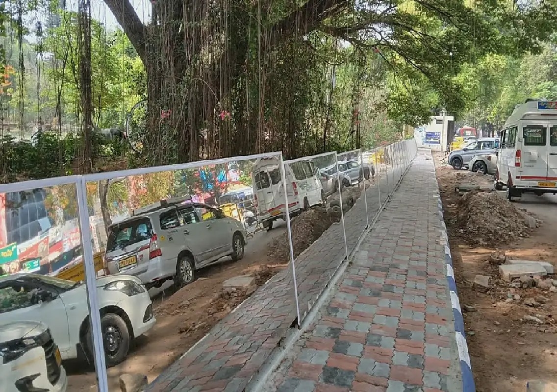 Mysuru mirrors spark debate on public hygiene and toilets - News Karnataka