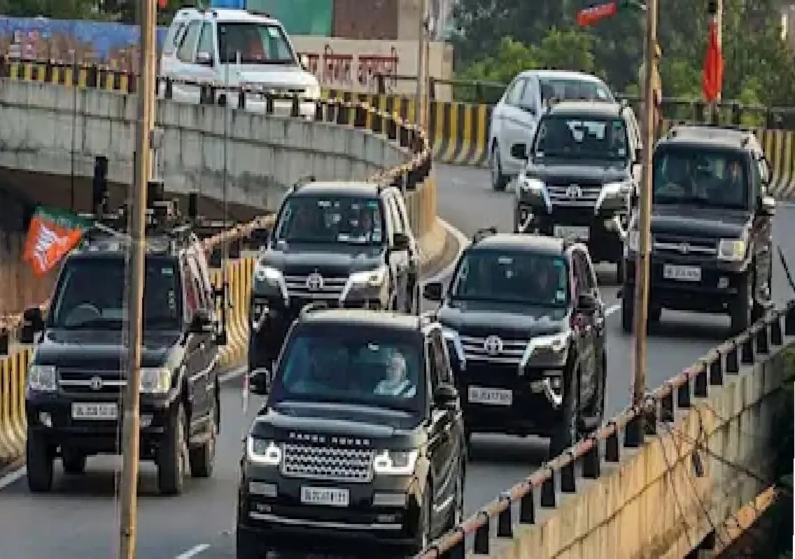 PM Modi reduces convoy size amid fuel conservation push - News Karnataka