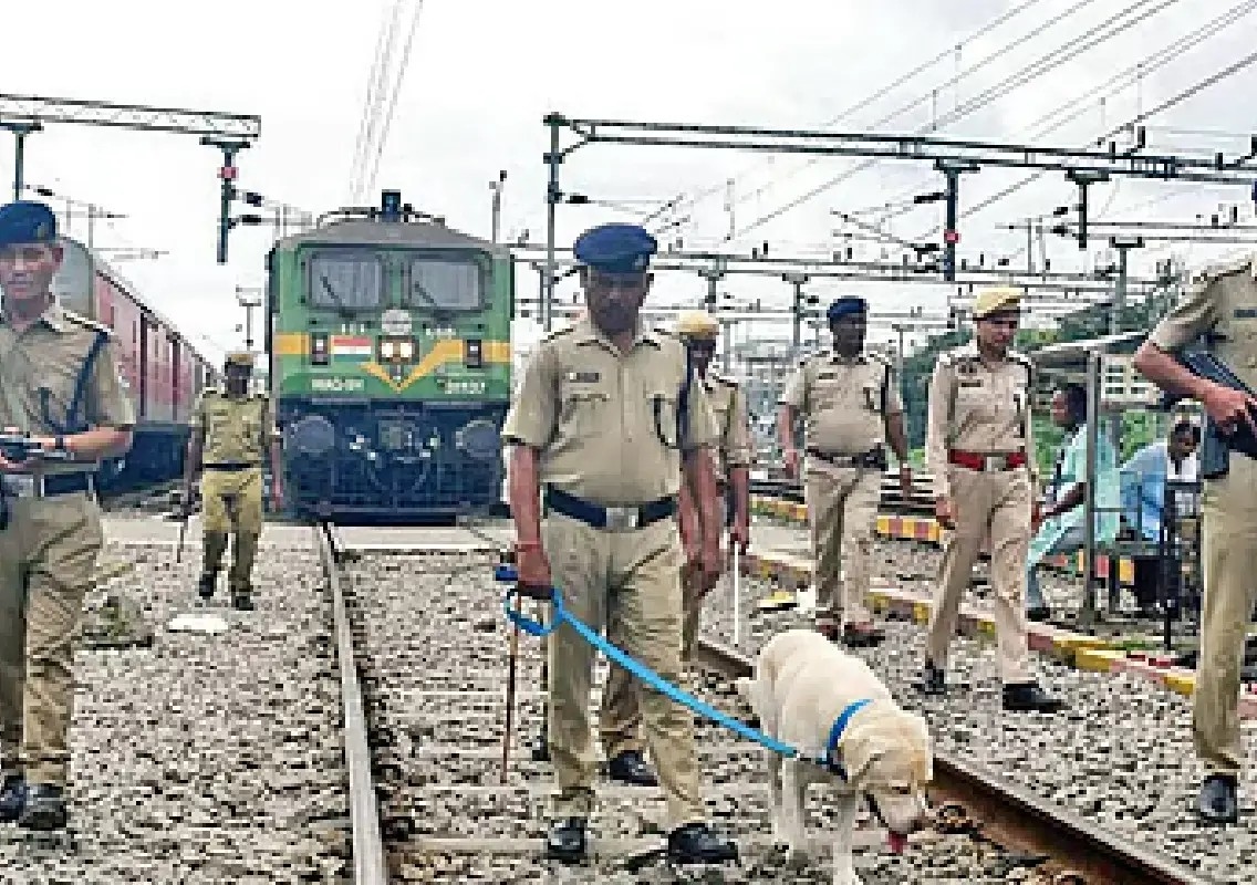 Railway scrap theft busted, two held after month-long probe - News Karnataka