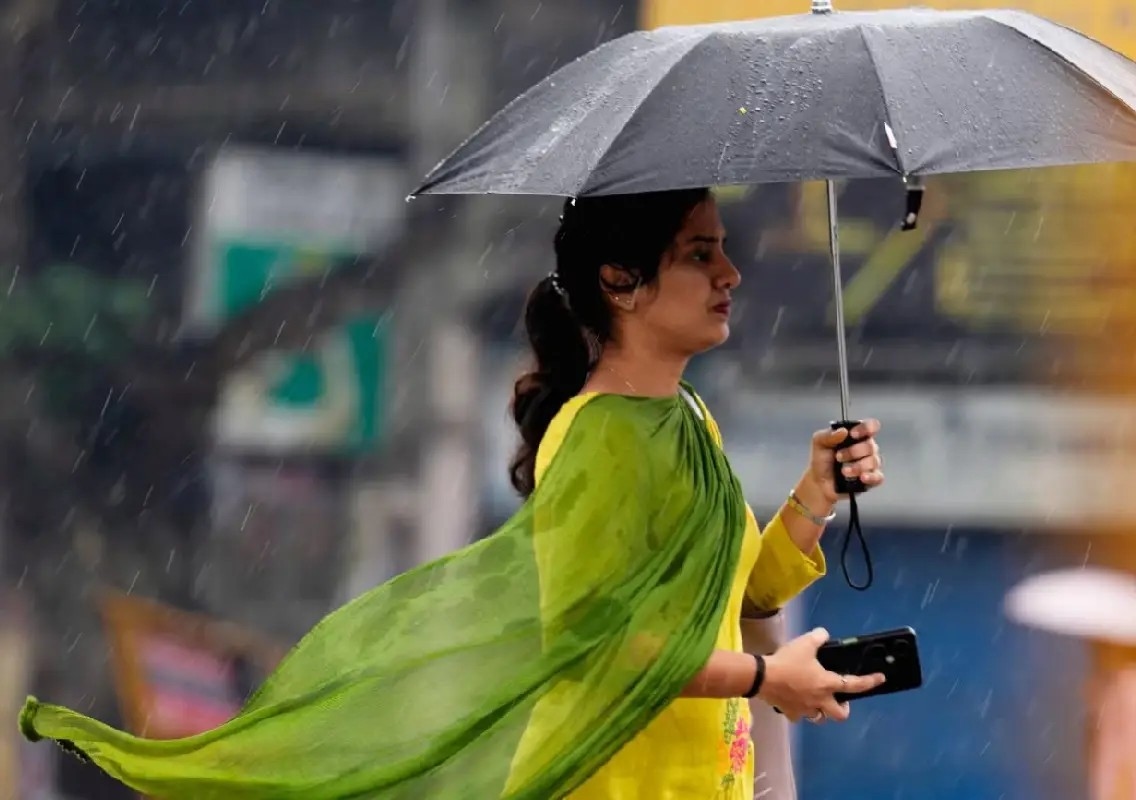 Rain returns to Bengaluru, showers set to continue this week - News Karnataka