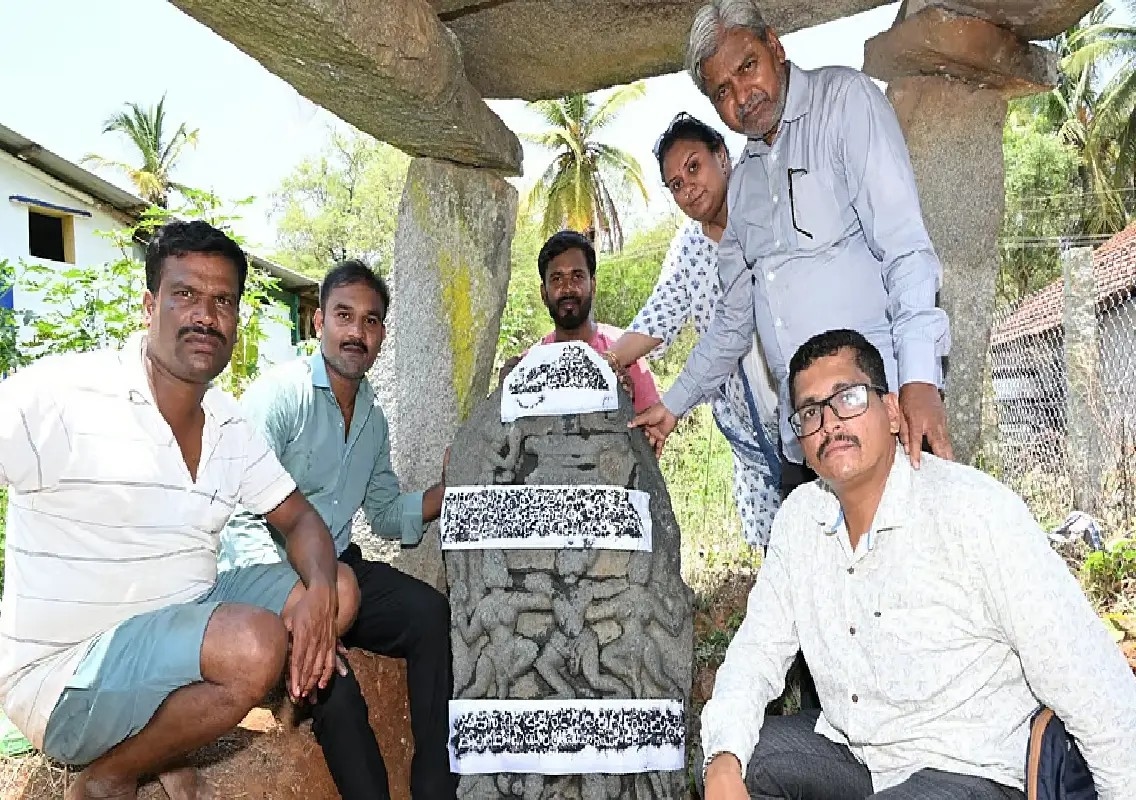Rare 12th-century Hoysala hero stone unearthed in Karnataka - News Karnataka