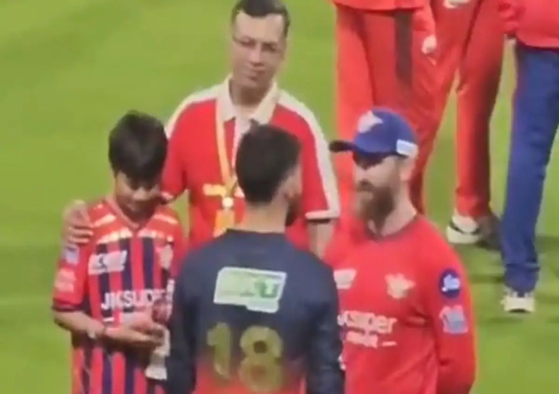 Sanjiv Goenka’s humble gesture towards Kohli wins hearts - News Karnataka