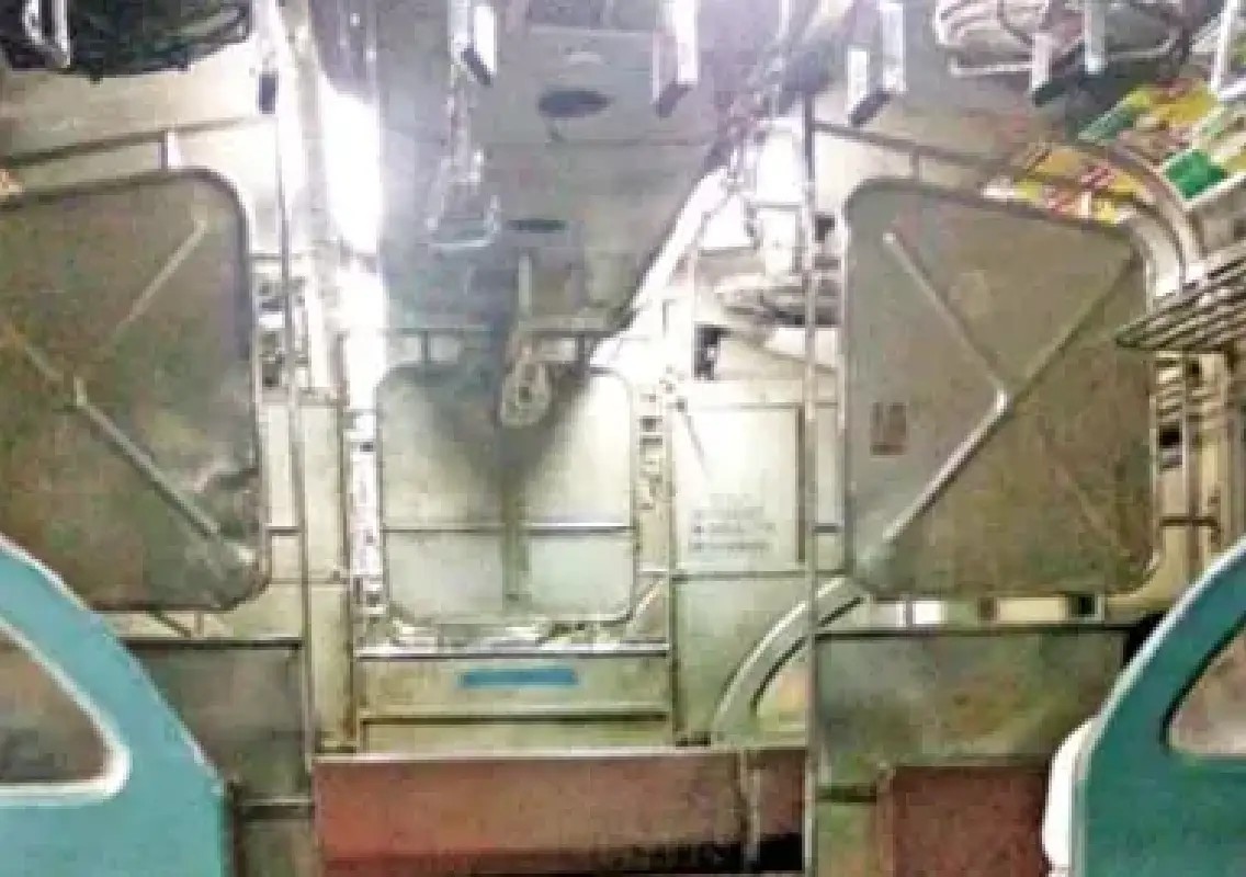Seat fight on train turns violent, two stabbed - News Karnataka
