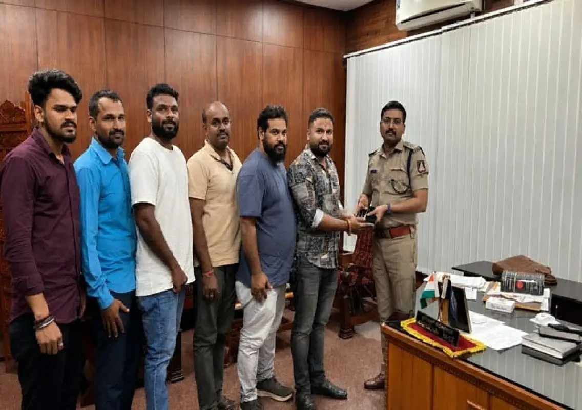 Seven suspected stolen mobile phones recovered in Udupi - News Karnataka