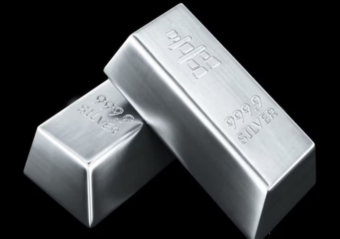 Govt restricts silver bar imports, permit now needed - News Karnataka