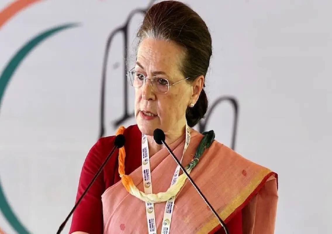 Sonia Gandhi undergoes routine medical check-up in Gurugram - News Karnataka