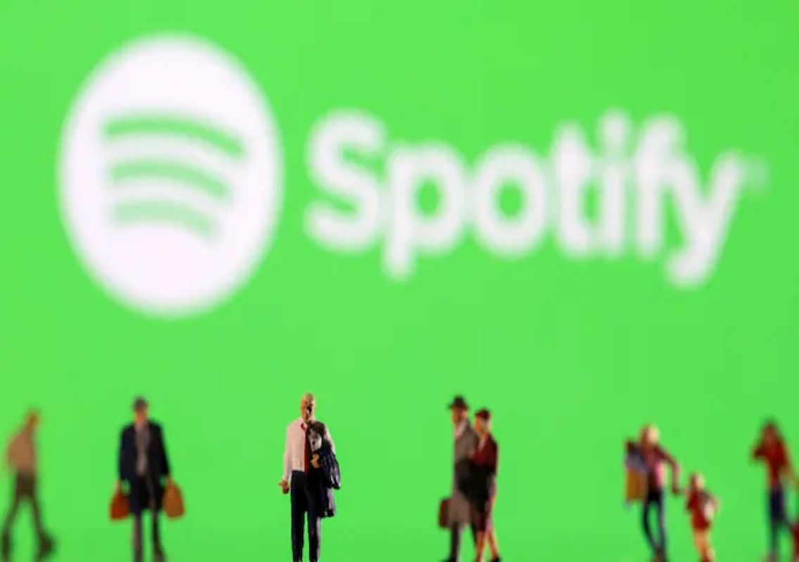 Spotify introduces narrated magazine articles feature - News Karnataka