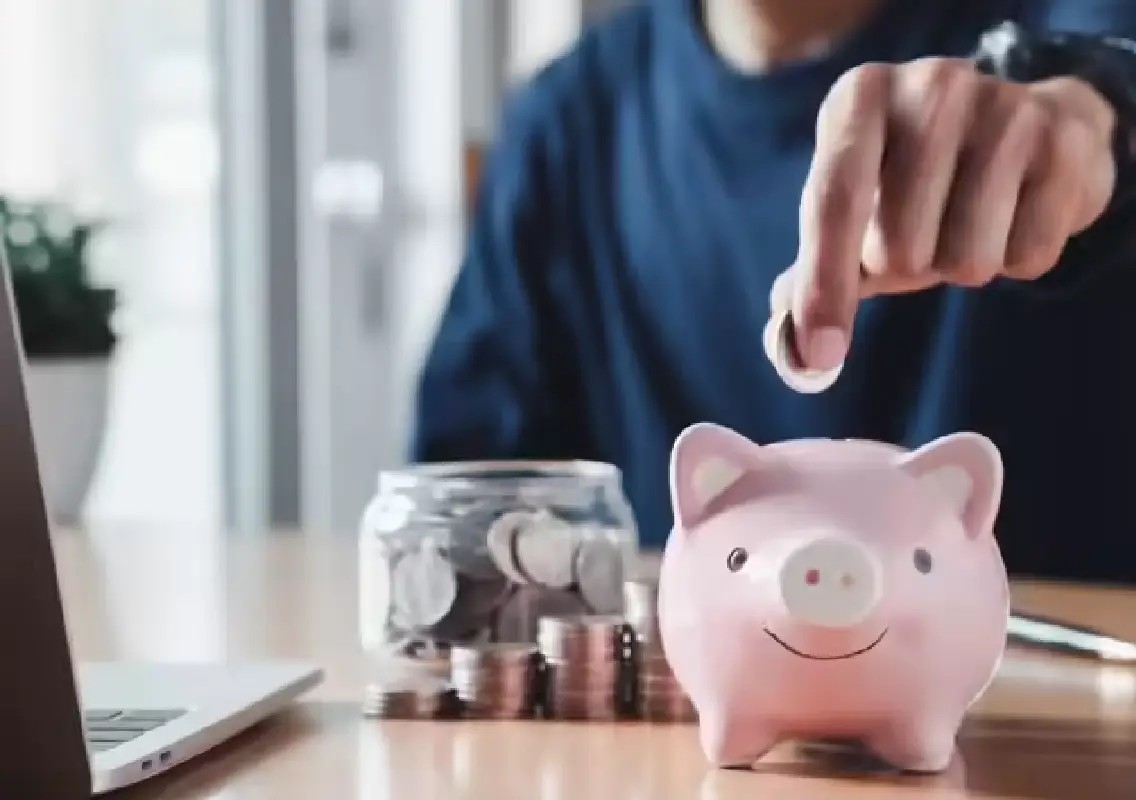 ₹2 lakh salary but no savings: Techie shares financial struggle - News Karnataka