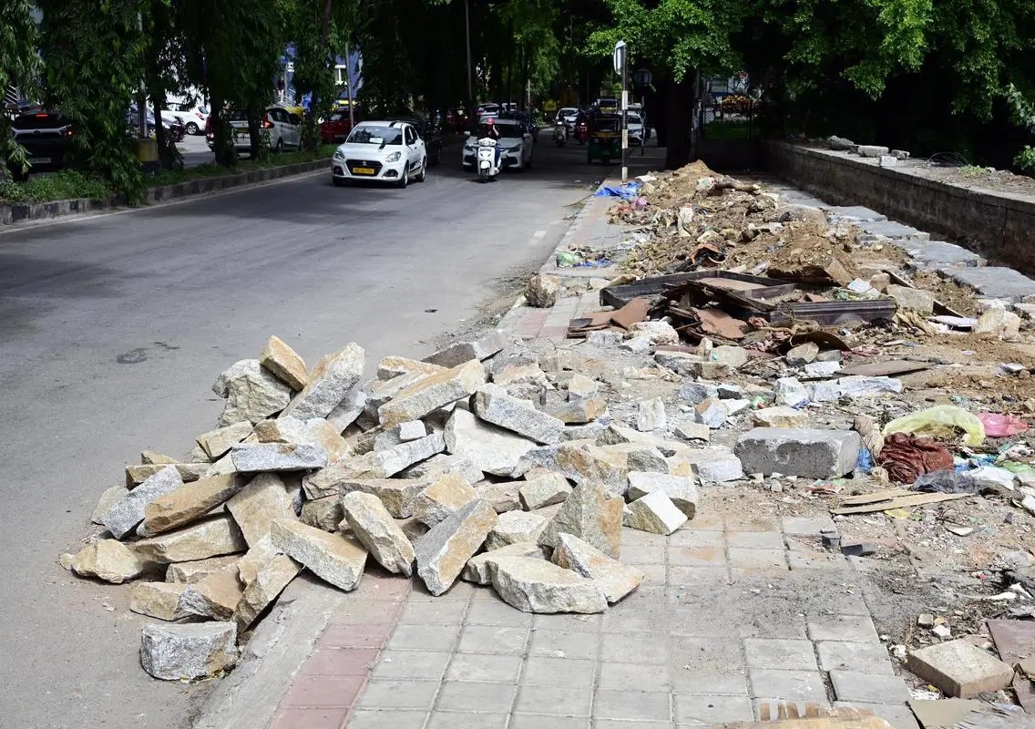 Bengaluru launches citywide drive to reclaim footpaths from July 1 - News Karnataka