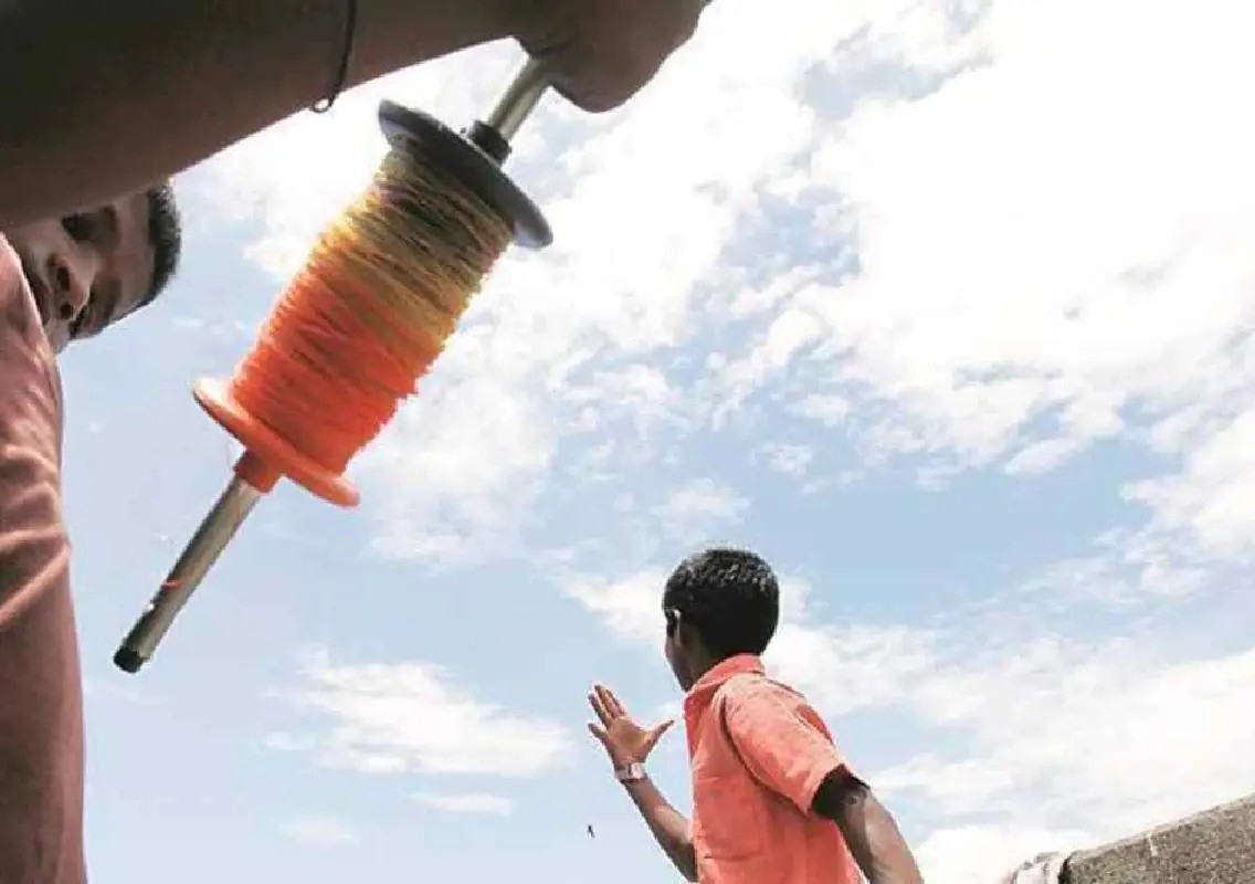 Bengaluru man dies after manja string slits his throat - News Karnataka