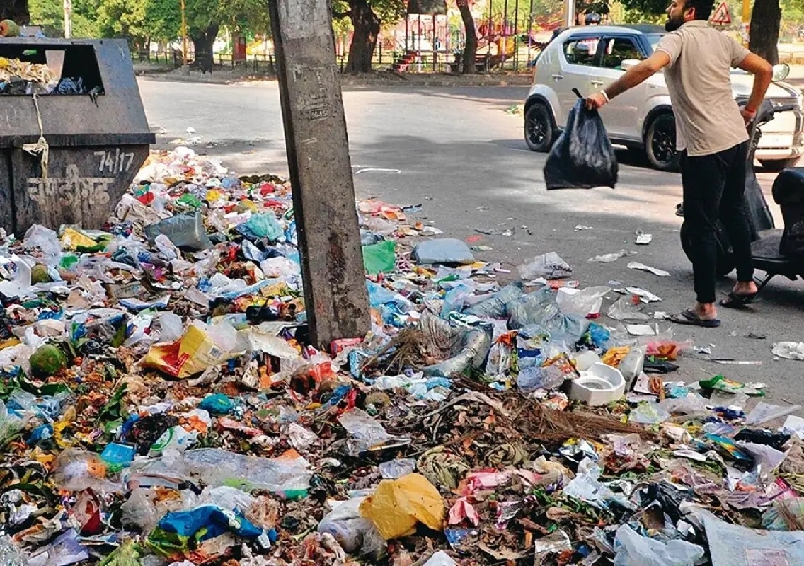 Bengaluru to double fines for littering, offenders to clean waste - News Karnataka