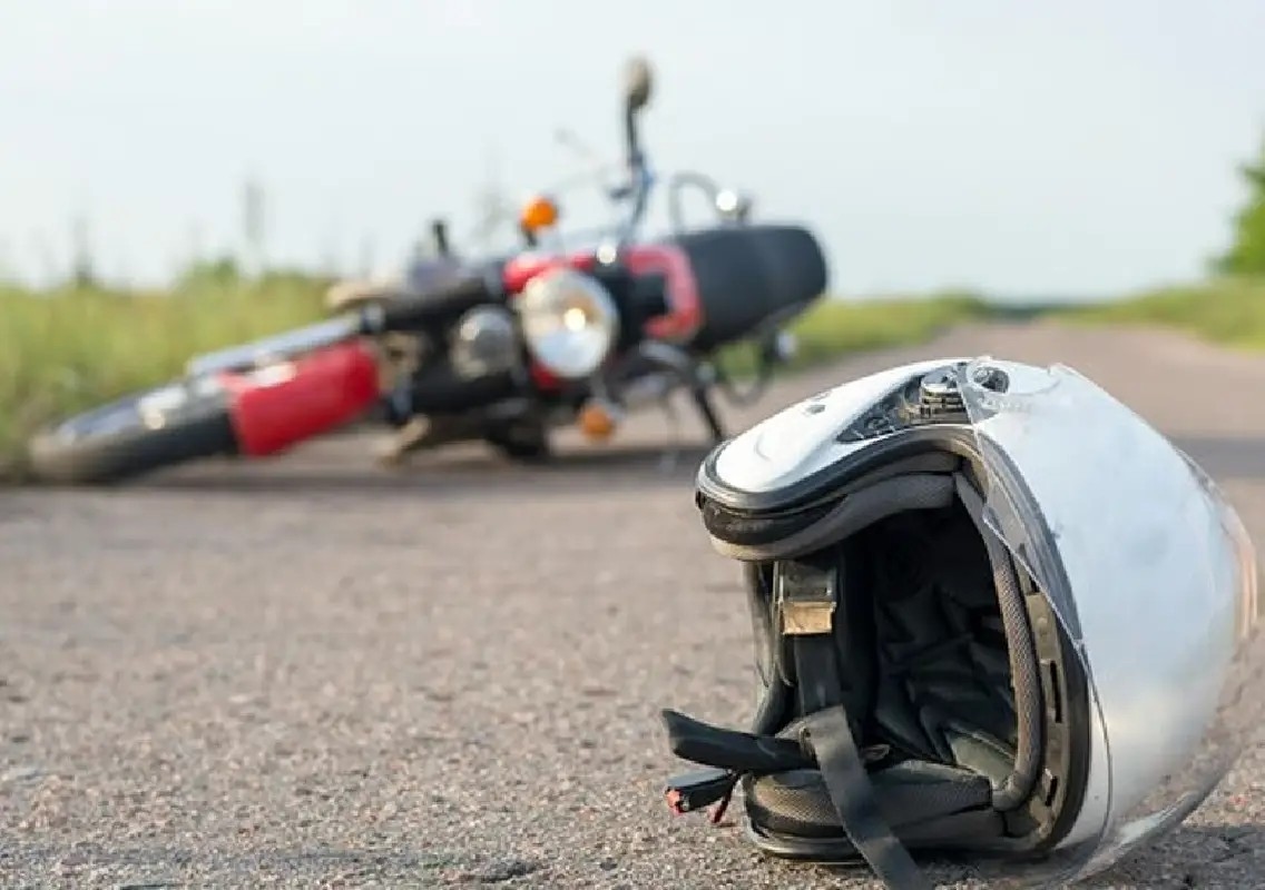 Bike rider dies after crashing into tree in Bengaluru's Chikkabanavara - News Karnataka