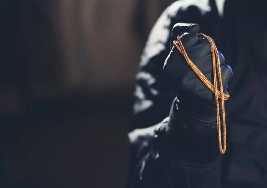 Chain-snatching accused escapes from police custody in Mangaluru - News Karnataka