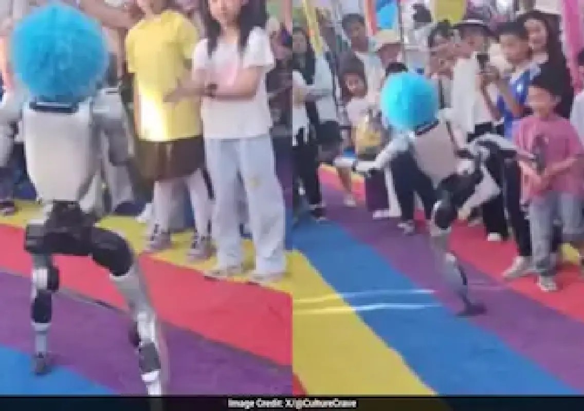 Child kicked by humanoid robot during public show in China - News Karnataka