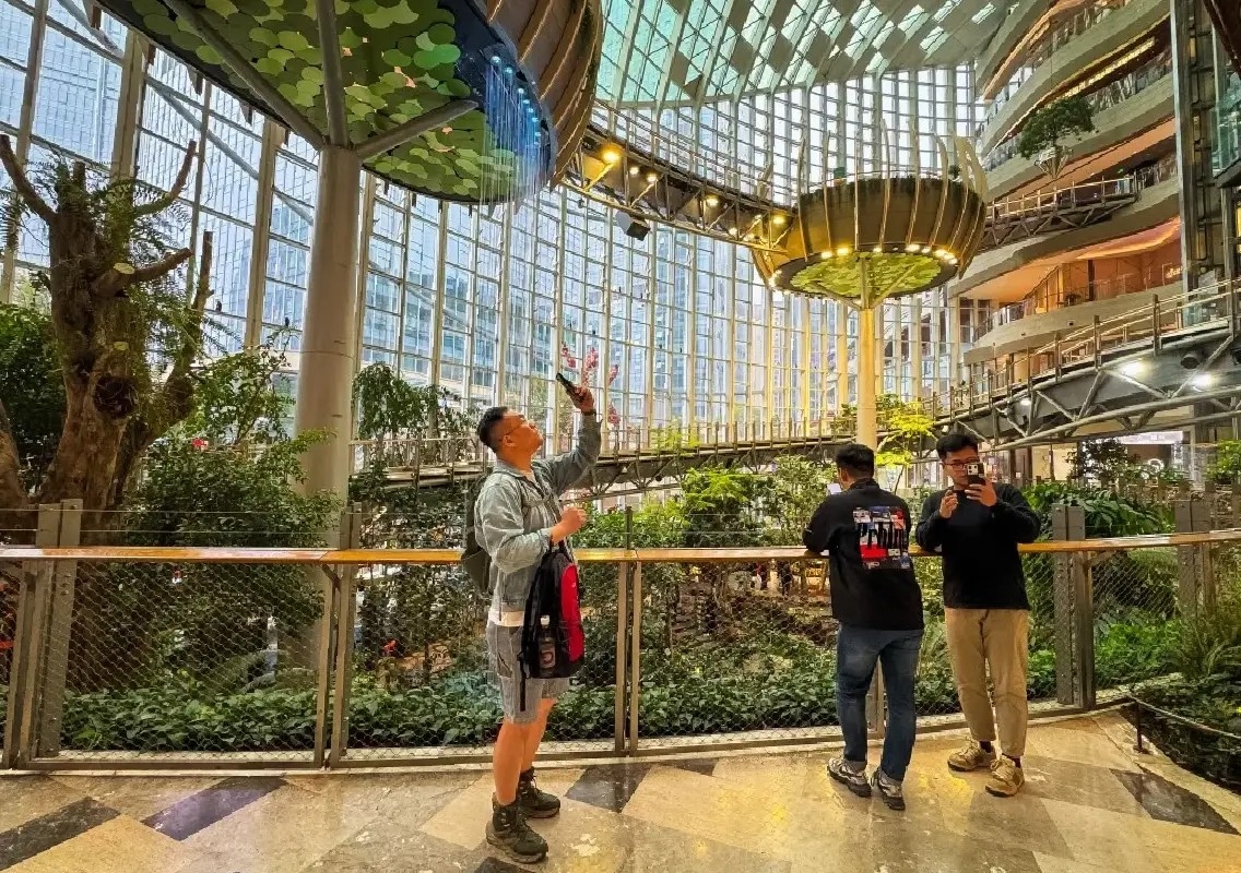 China's new-generation malls are becoming parks, not just shopping centres - News Karnataka