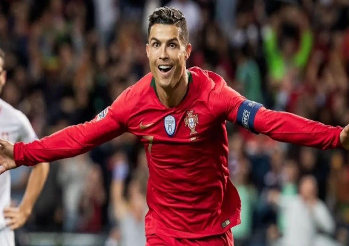Cristiano Ronaldo praised for generosity and discipline - News Karnataka