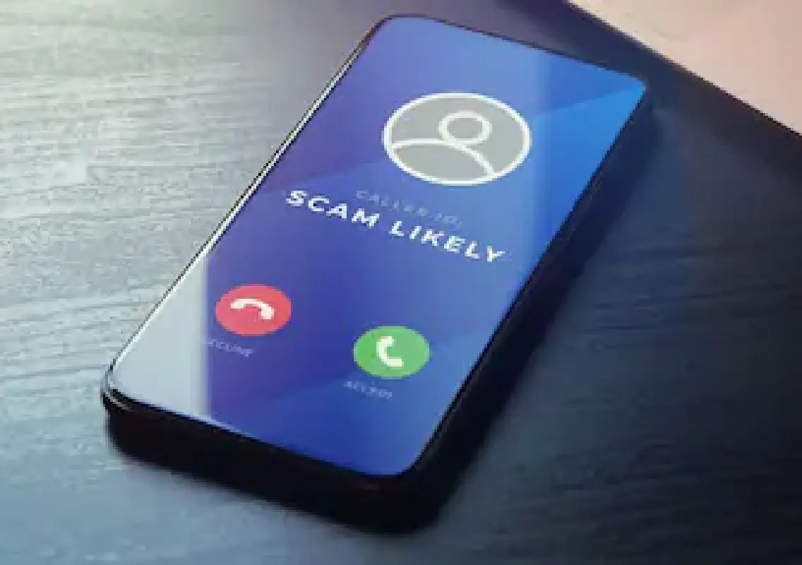Doctor loses Rs 1.7 lakh after calling fake customer care number - News Karnataka