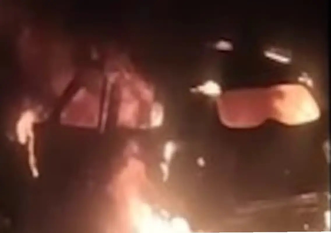 Factory owner's vehicle torched in petrol bomb attack in Ludhiana - News Karnataka