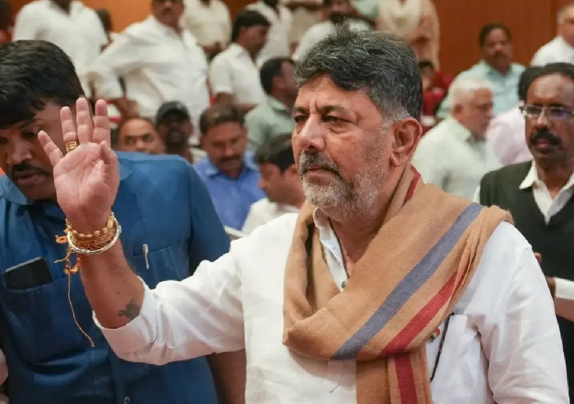 Fresh Cabinet tensions emerge as leaders head to Delhi - News Karnataka