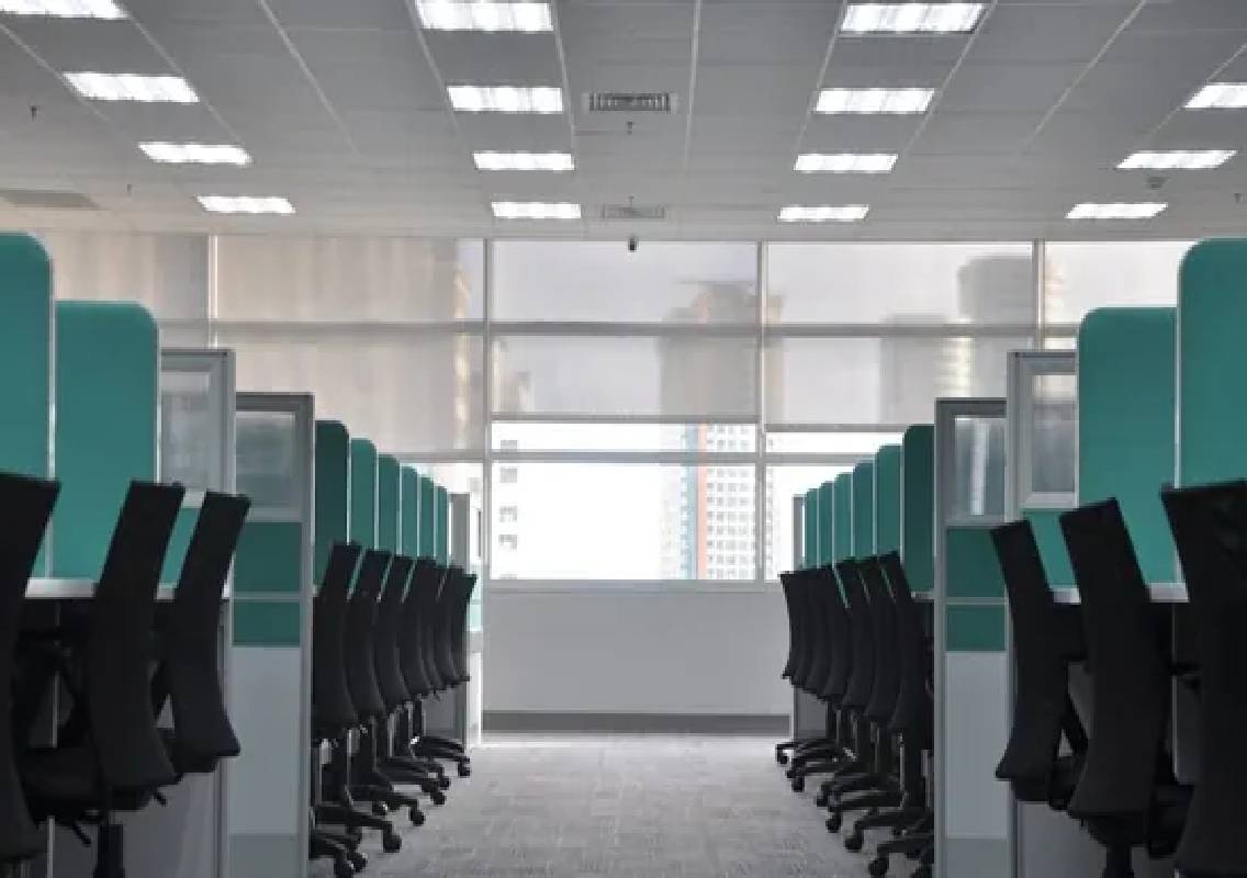 Pune IT firm shutdown leaves 700 employees jobless - News Karnataka