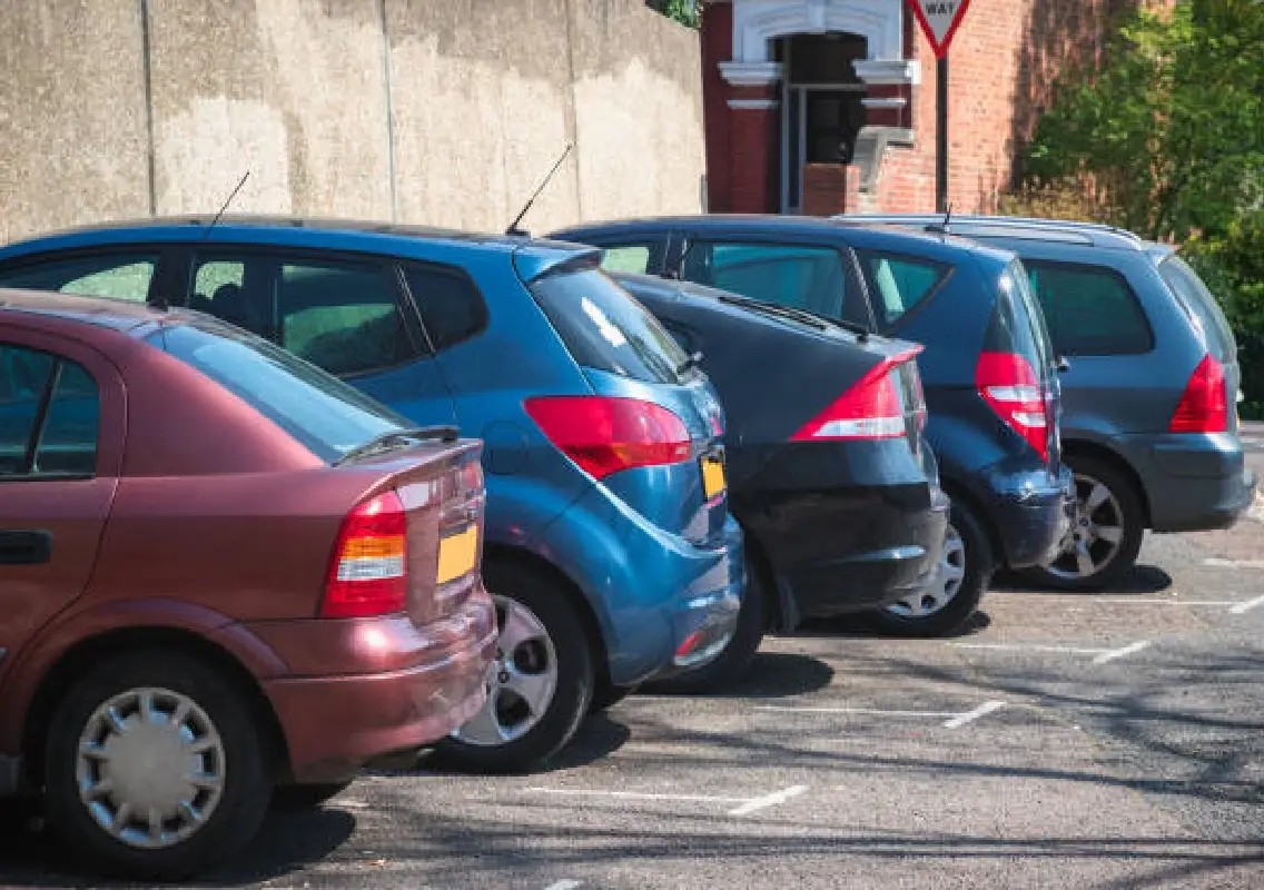 Illegal parking violations in Mangaluru generate Rs 12.4 lakh in fines - News Karnataka