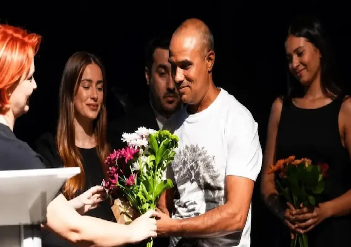 Indian worker honoured in Romania for saving child from frozen lake: WATCH - News Karnataka