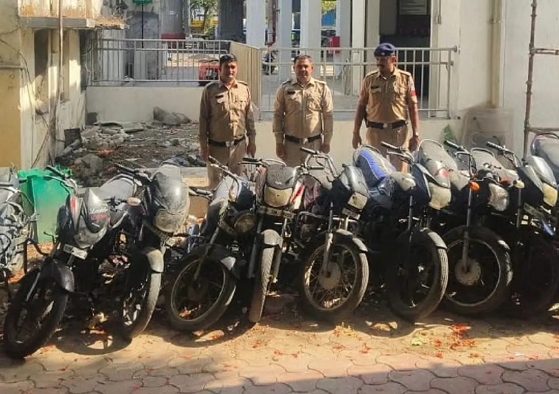 Motorcycle thief held, 11 stolen bikes worth ₹7.5 lakh recovered - News Karnataka