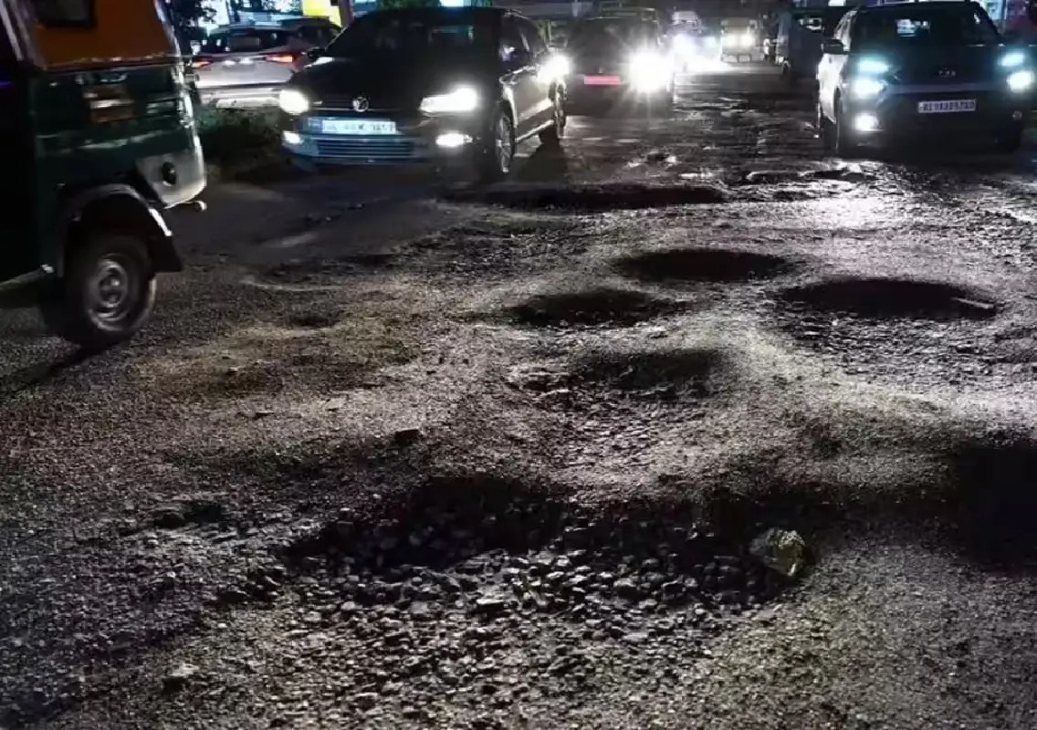 Poor drainage blamed as potholes return to Bengaluru roads - News Karnataka