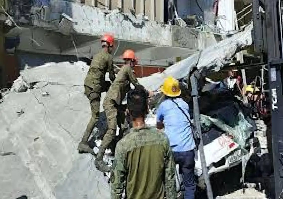 Powerful quake leaves dozens dead, triggers tsunami fears - News Karnataka