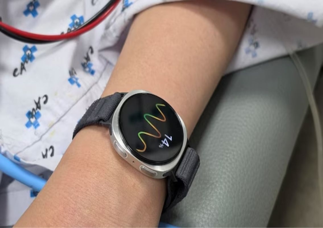 Samsung unveils AI health features for Galaxy Watch - News Karnataka