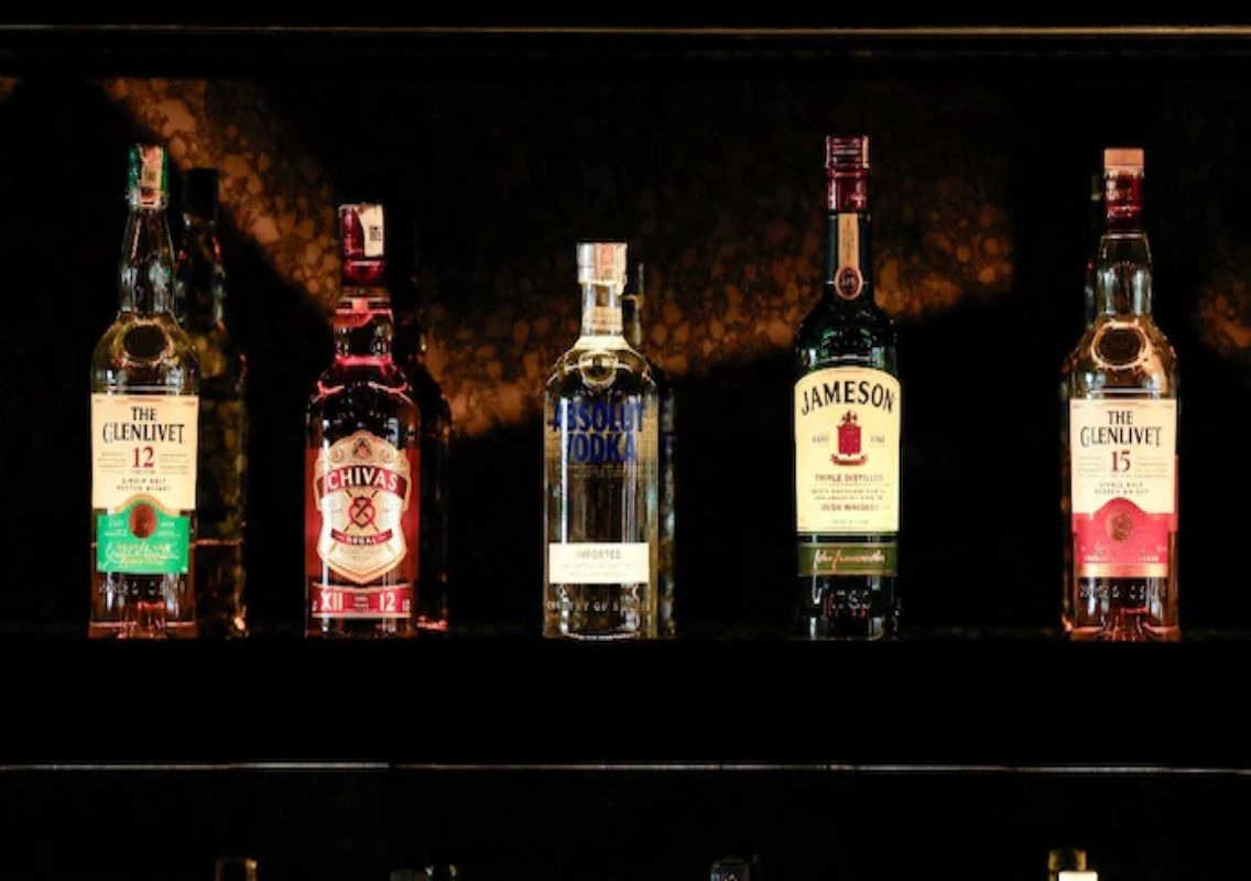 India may rethink whisky tariff cuts over UK steel curbs - News Karnataka