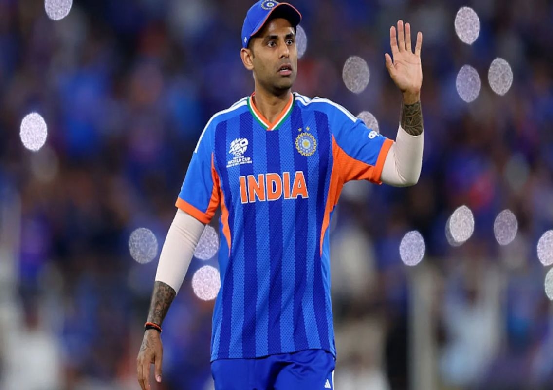 Gavaskar compares SKY to Dhoni on captaincy legacy - News Karnataka