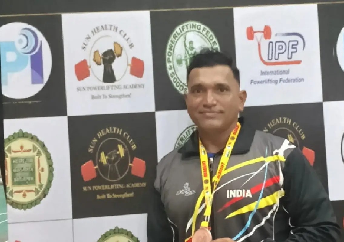Barkur's Roshan Lobo wins bronze at National Classic Powerlifting Championship - News Karnataka