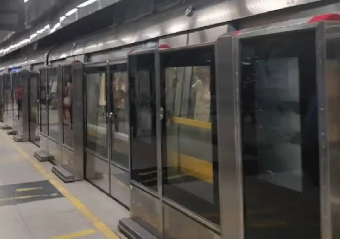 Bengaluru Metro plans platform screen doors at 177 stations - News Karnataka