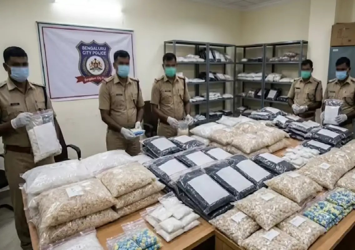 Bengaluru Police seize drugs worth ₹30 crore, arrest eight - News Karnataka