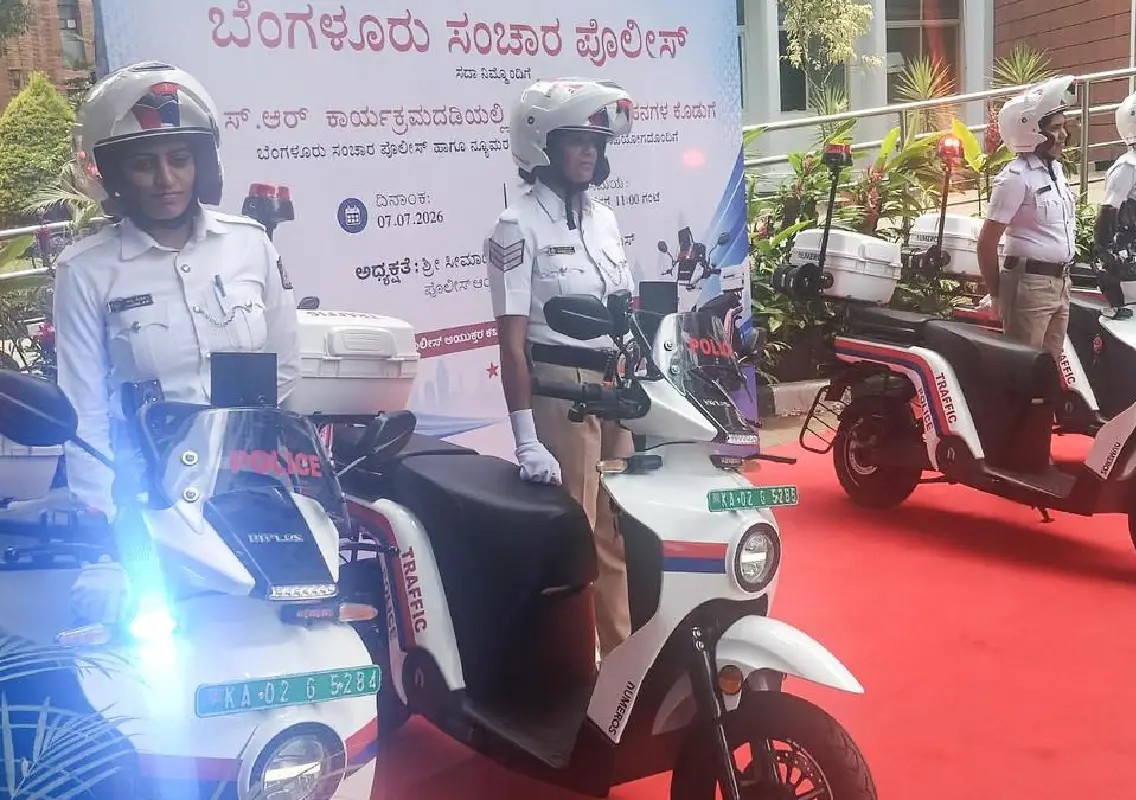 Bengaluru Traffic Police get five new electric patrol vehicles - News Karnataka