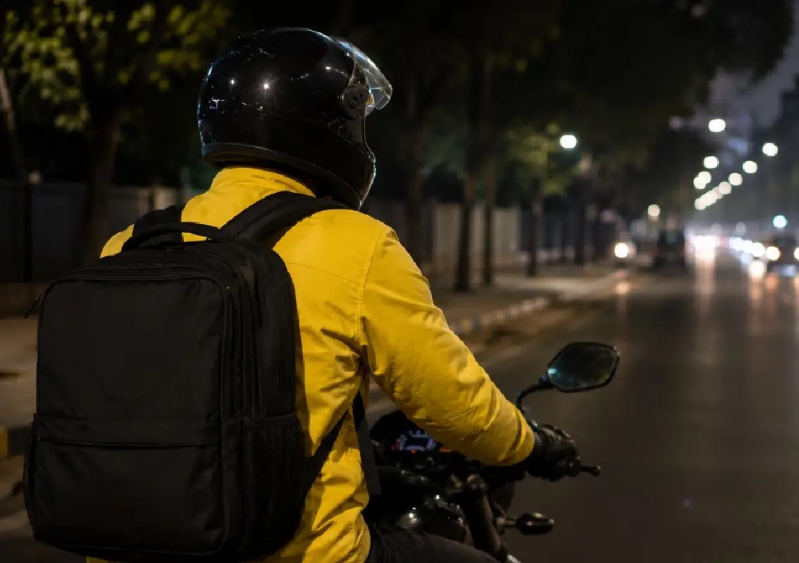 Bengaluru techie turns Rapido rider to clear debt, highlights gig workers' struggles - News Karnataka